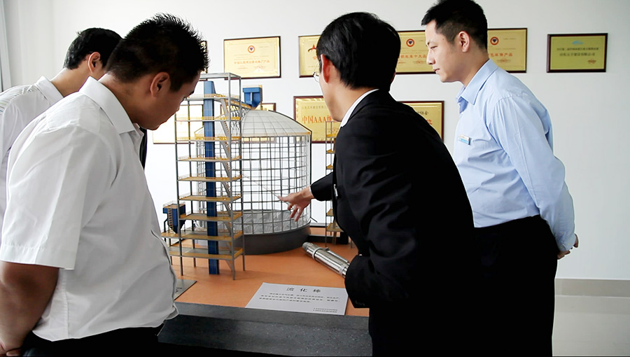 Explain steel plate warehouse for customers